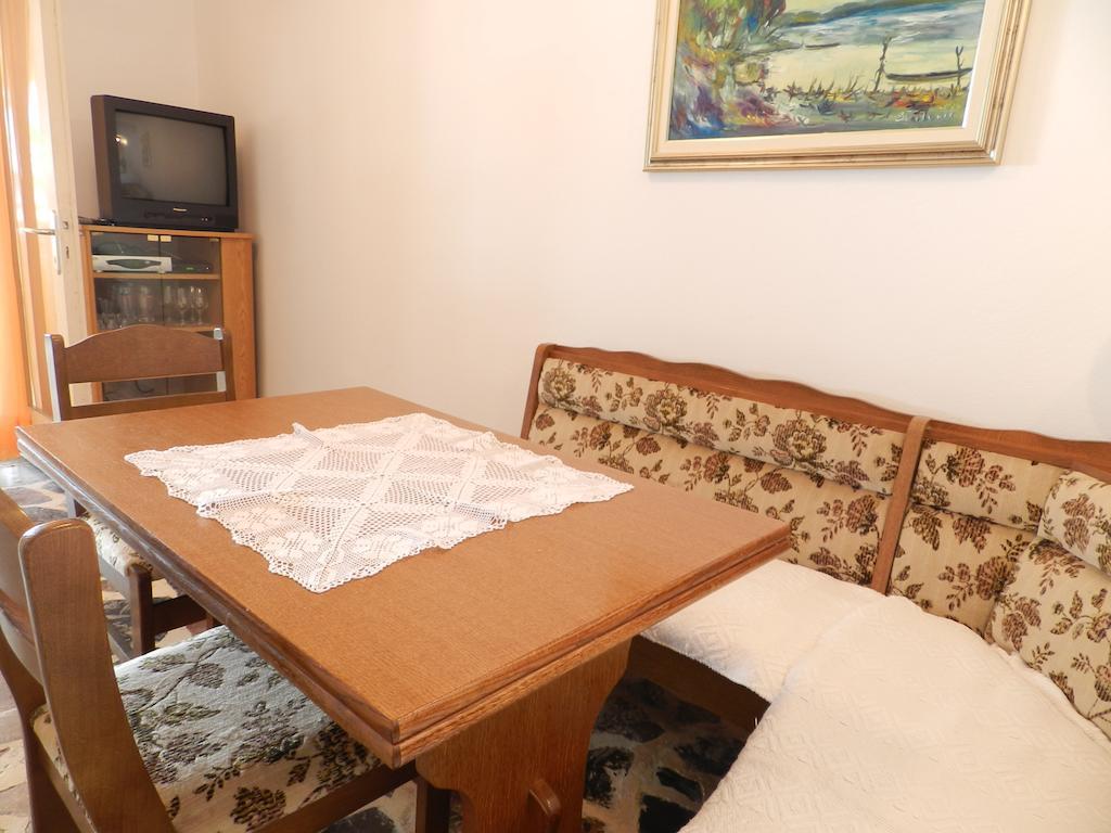 Apartment Mihalj Jadrija-Ground Floor Room photo